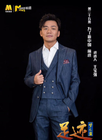 这张海报陈列了派拉蒙公司历年来最值得骄傲的电影作品，以简洁抽象的徽章样式排列，正如 派拉蒙影业前总裁昨日去世 曾制作影片《教父》 2014-11-28 据外媒报道，前派拉蒙影业总裁Frank Yablans于昨日（感恩节）因病在洛杉矶家中去世，终年79岁。