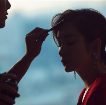 《帕丁顿熊3》曝定档预告 25年北美上映 2023-10-24 近日，风靡全球的电影《帕丁顿熊》系列第三部《帕丁顿熊3：帕丁顿熊在秘鲁》正式定档，将于2024年11月8日在英国、2025年1月17日在北美上映。